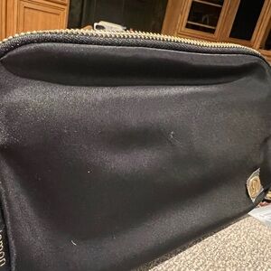 New Lululemon everywhere belt bag 1l monogram metallic black